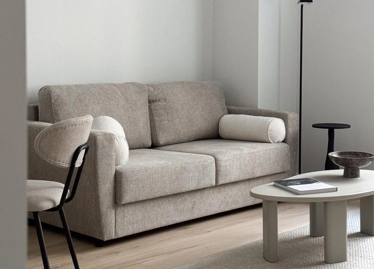 Newly Renovated Flat In Ullanlinna 赫尔辛基